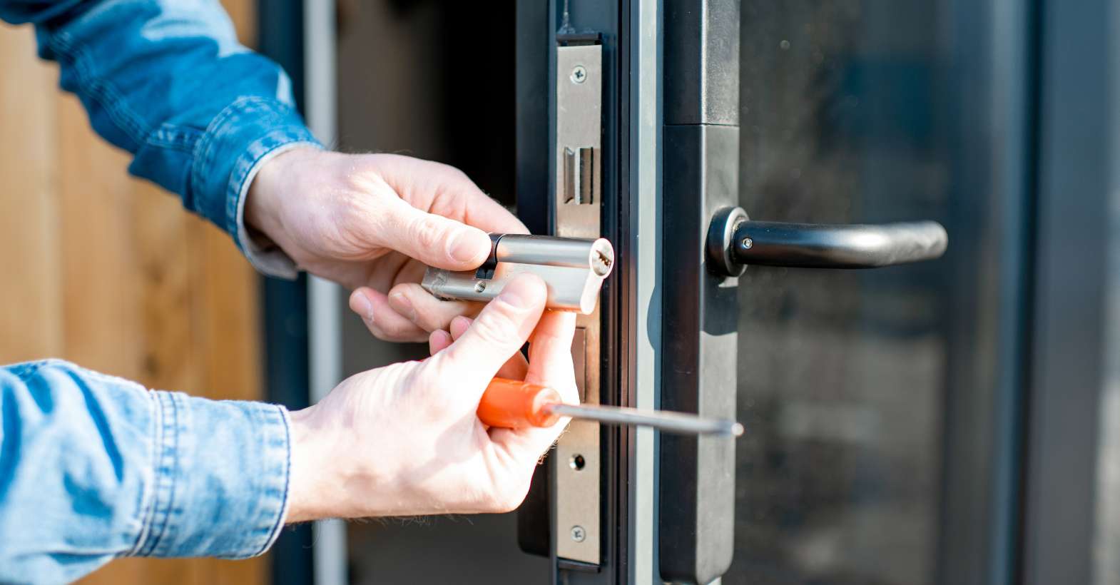 Anti Snap Locks Dublin